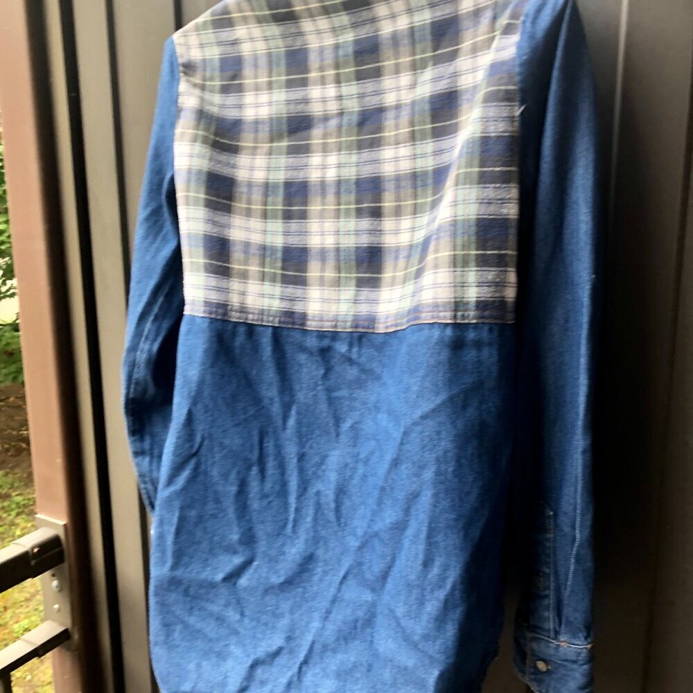 ASOS Women’s Denim Shirt with Plaid Back Yoke Chambray Y2K Western 90s Size 0 US - Picture 4 of 8